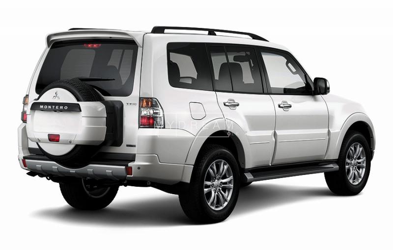 Cars & Suvs Mitsubishi Montero 2013 Kiribathgoda Mydream.lk