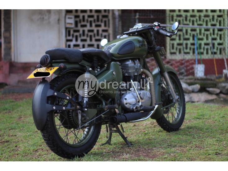 Royal enfield ikman sale