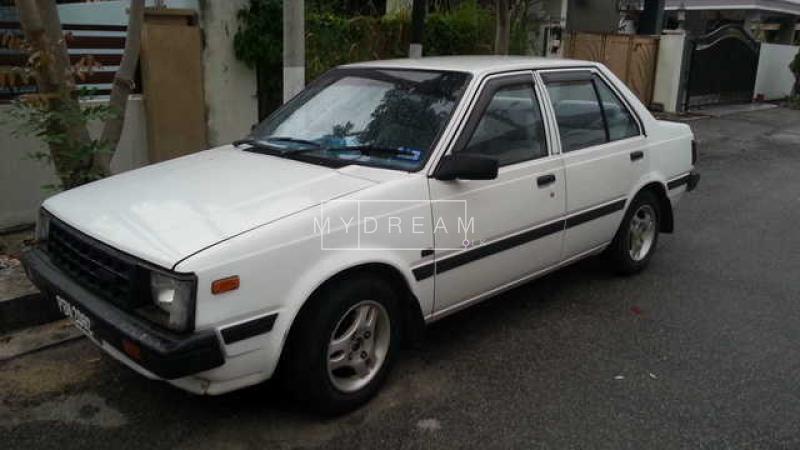 Cars & SUVs Nissan b11 1985 Gampaha Mydream.lk